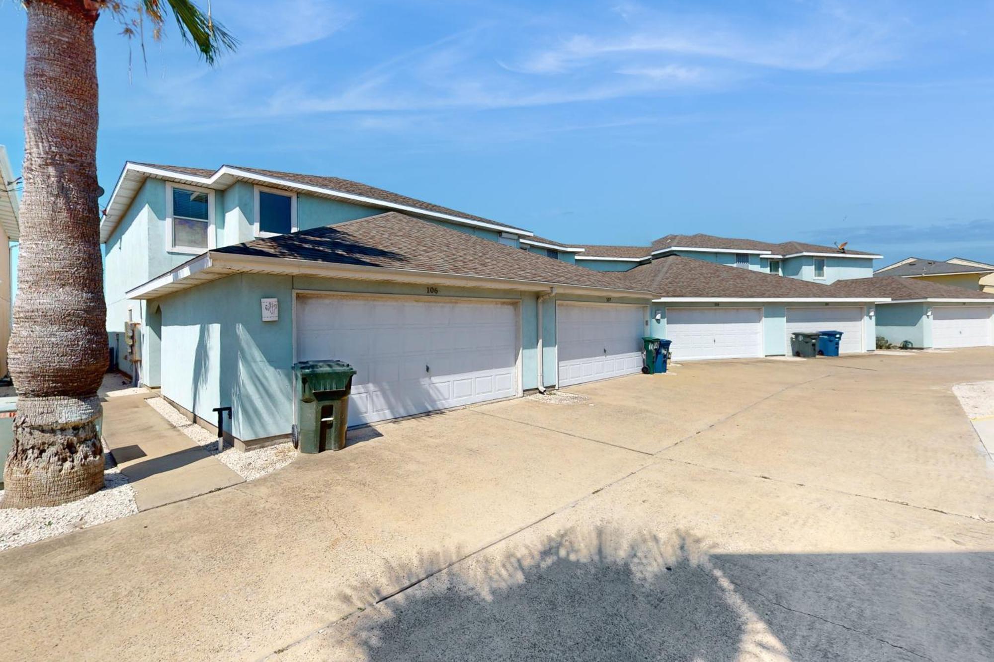 Village Townhomes On The Greens Corpus Christi Room photo